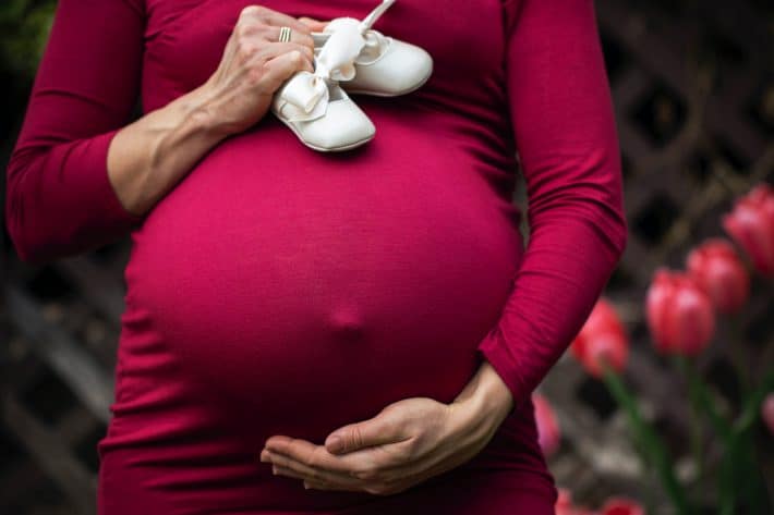 Trápi vás strie v tehotenstve? Tieto 3 tipy poradia ako na ne