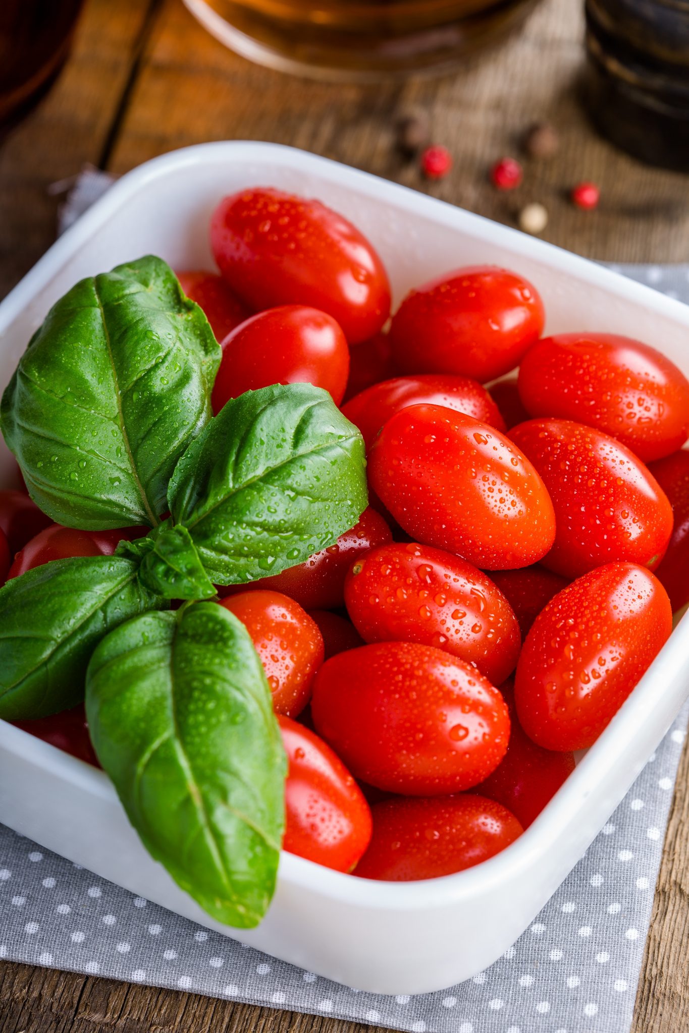 Ako si vypestovať domáce paradajky zo semienok – krok za krokom